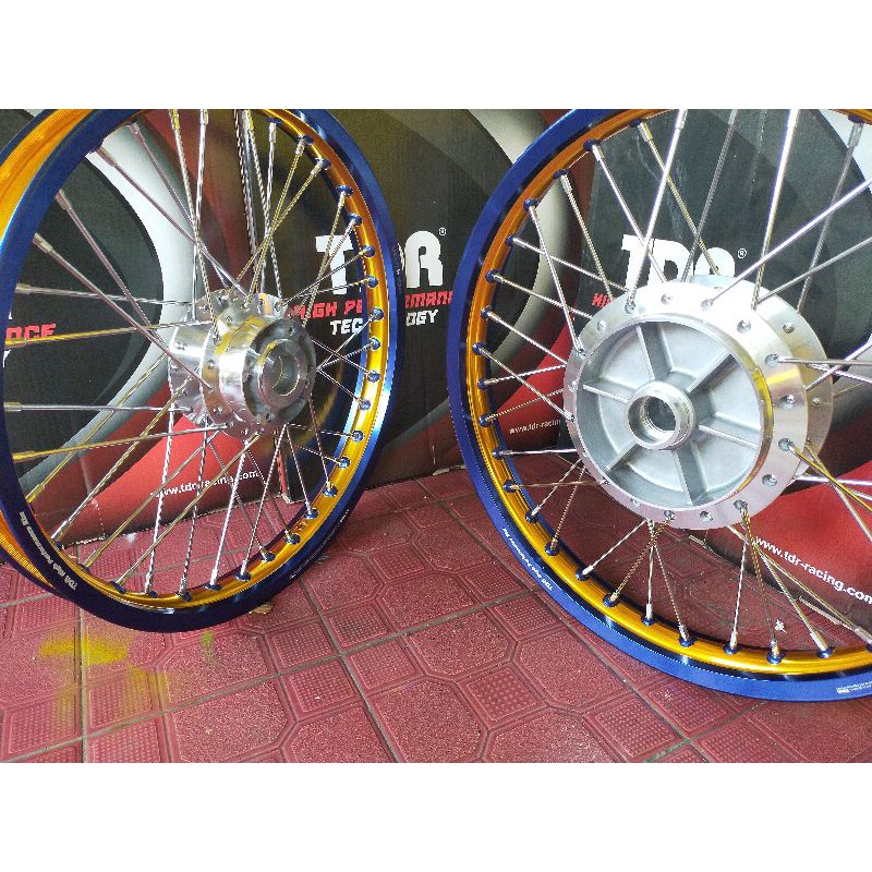 Velg TDR Verza Mega pro cb 150 new old ring 17 plus stel velg