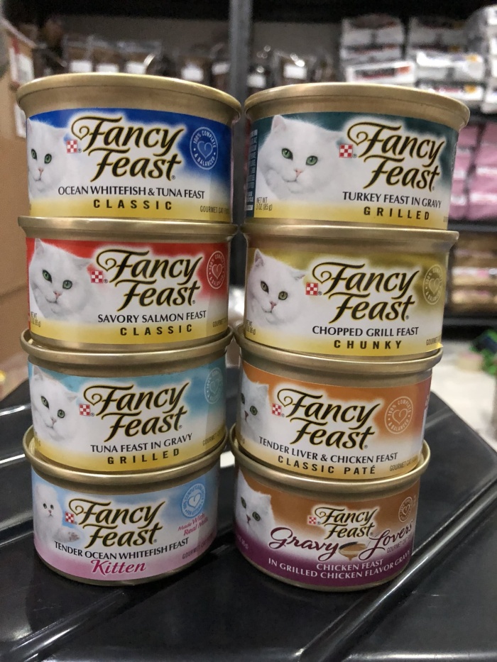 

MURAH FANCY FEAST CHICKEN,TURKEY,TUNA,SALMON,BERBAGAI RASA