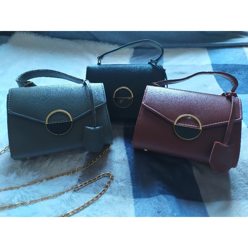 TAS WANITA/ TAS SELEMPANG WANITA/ TAS KEREN