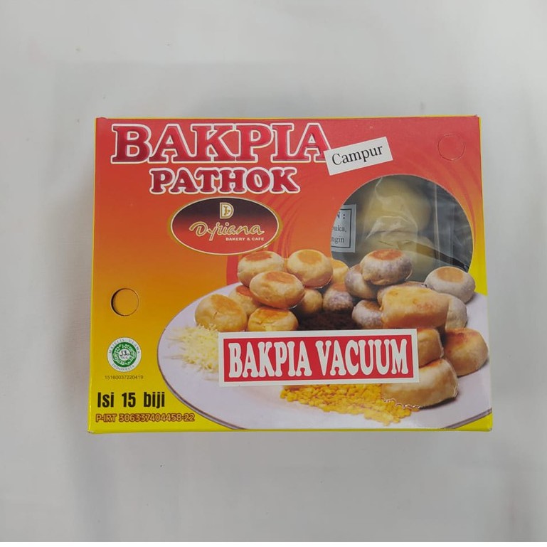 

Dyriana Bakpia Pathok