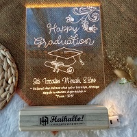Acrylic Gift | Kado Hiasan Akrilik | Acrylic LED | Kado Wisuda | Kado Ulang Tahun