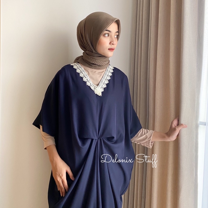 Diniyan lace kaftan