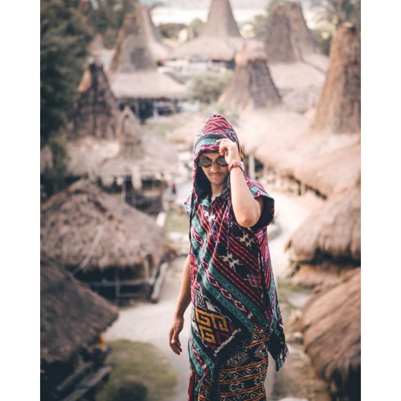 Hoodie Tenun Etnik Toraja HT01