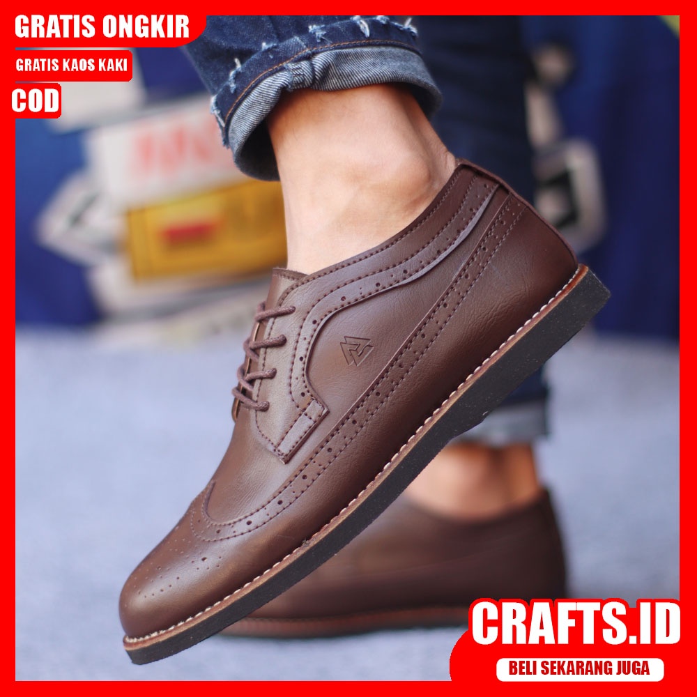 CRAFTS X SAGA Sepatu Formal Casual Kulit Syntetic Sepatu Casual Pantofel Kerja Kantor Kondangan Cowok Pria