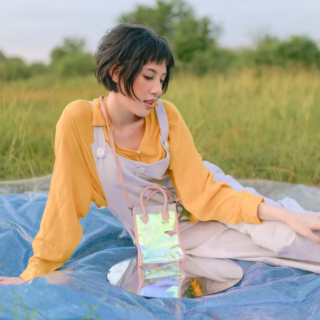 Lozy Hijab - Lakasya Hologram Bag ( Tas Wanita Selempang Wanita )
