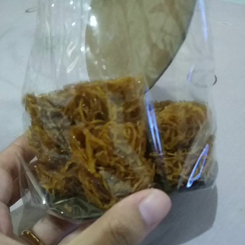 

keremes/ kremes manis