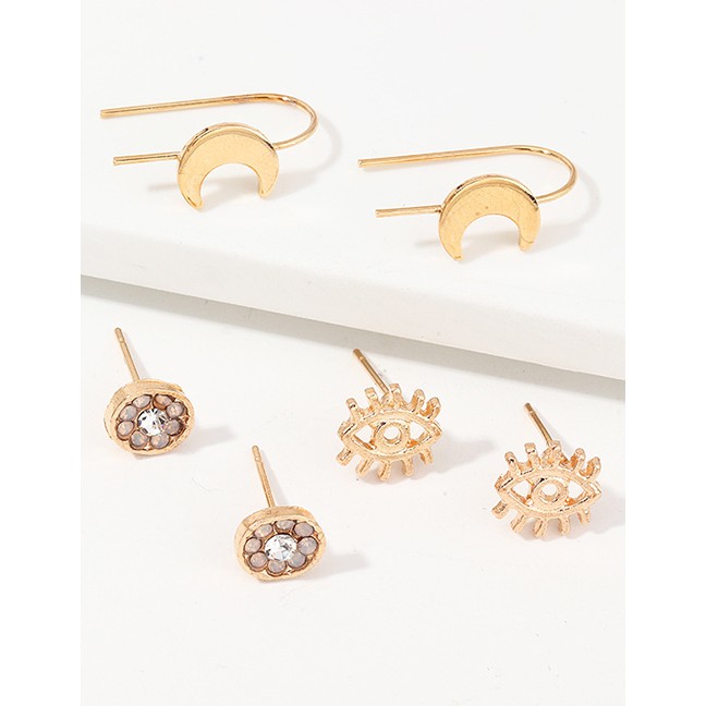 LRC Anting Tusuk Fashion Golden Diamond Flower Ear Moon Stud Set D81668