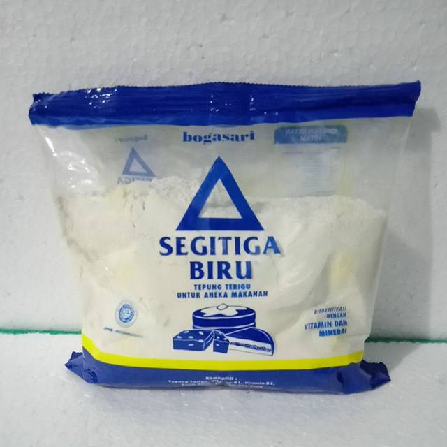 

Tepung Segitiga Biru 500 g