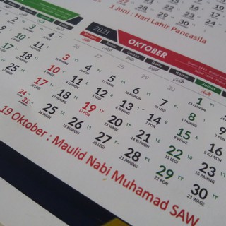 Kalender 2021 Custom lengkap tanggal masehi hijriyah jawa ...