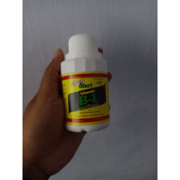 pupuk vitamin b1