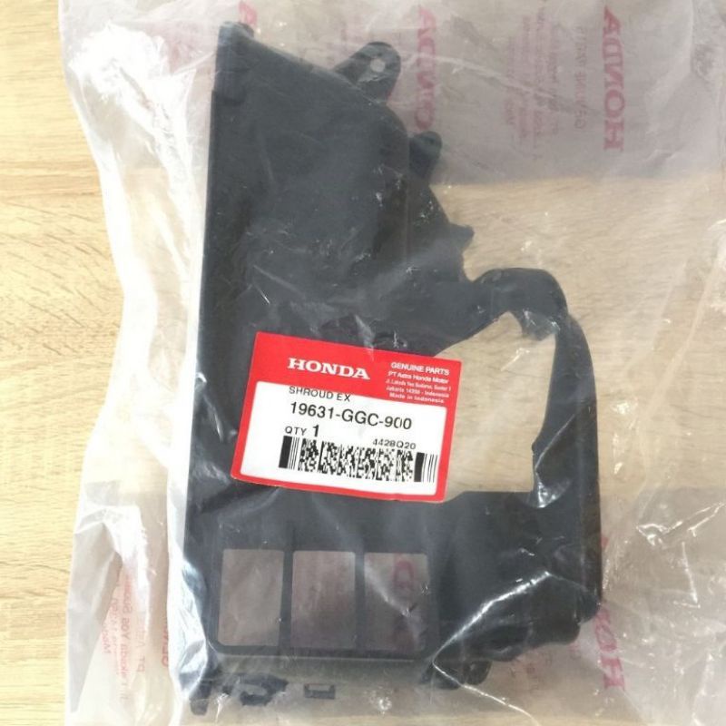 Shroud Exhaust Tutup Blok Bawah Vario 110 FI, Scoopy FI, Beat FI 2012 -2014Asli AHM