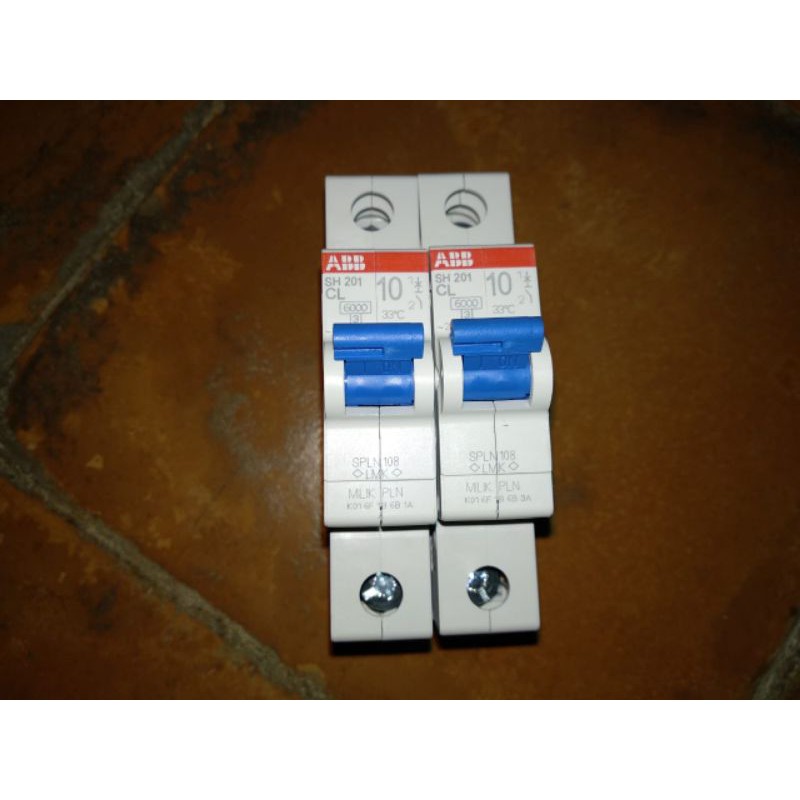 mcb ABB 10A MILIK PLN