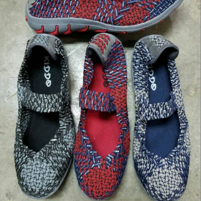 HOKi 88 Sepatu Rajud Kiddo F205-68