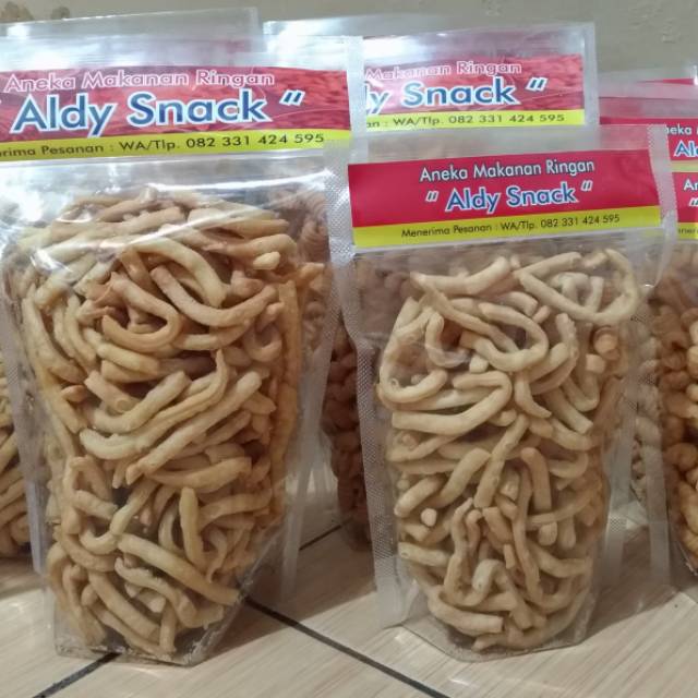 

Aneka makanan ringan