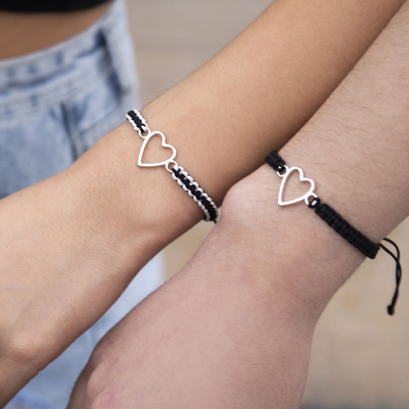 2pcs / Set Gelang Tangan Pasangan / Pria / Wanita Desain Hati Hollow