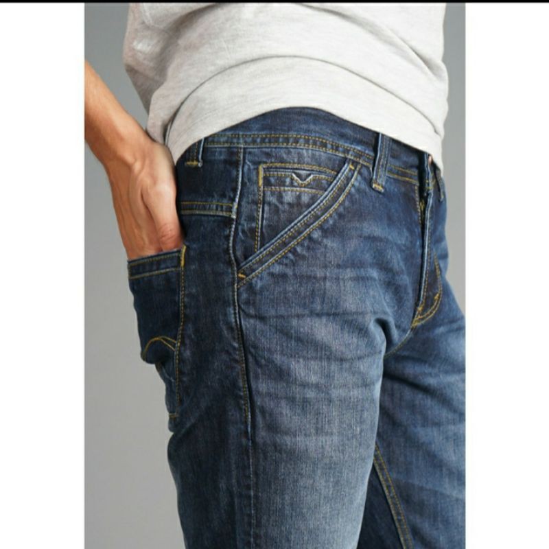 CELANA JEANS LOIS ORIGINAL CFL385C1