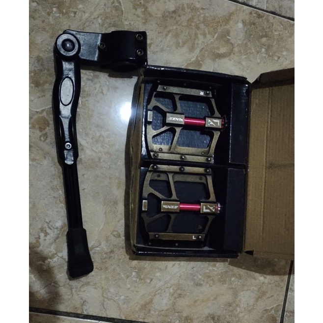 pedal raze 3 bearing