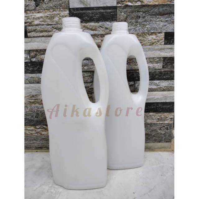 BOTOL PLASTIK 1 LITER / JERIGEN PLASTIK 1 LITER CANTIK  HANDLE TUTUP SEGEL