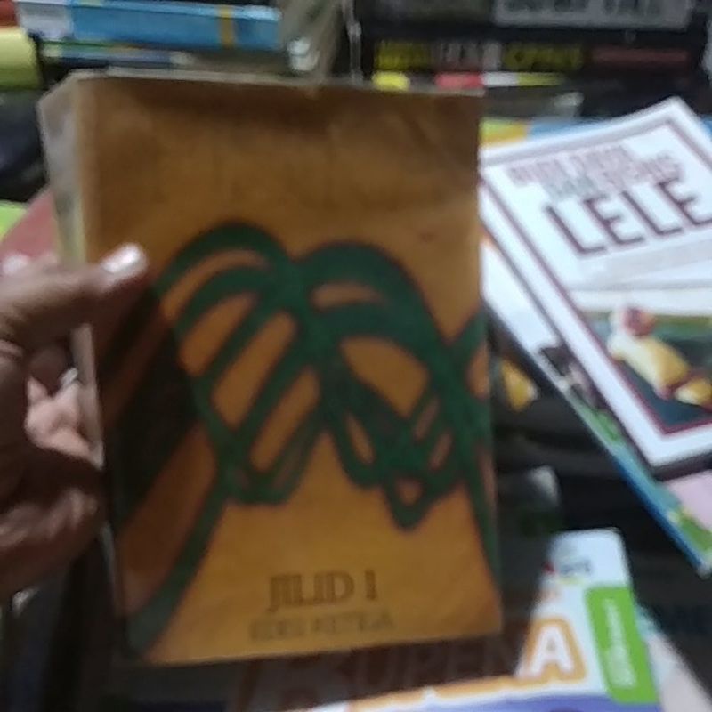 fisika jilid 1 Halliday Resnick