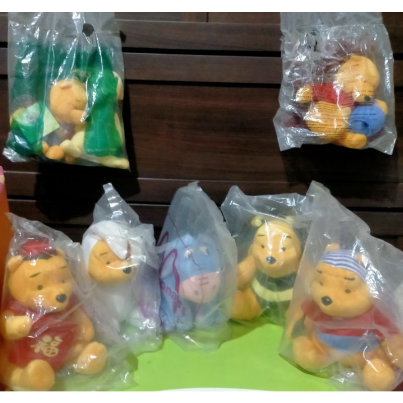 Happy meal McDonald edisi Winnie the Pooh 1998