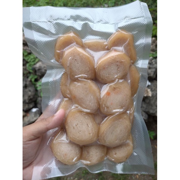 

BONGGOLAN IKAN MENGARE