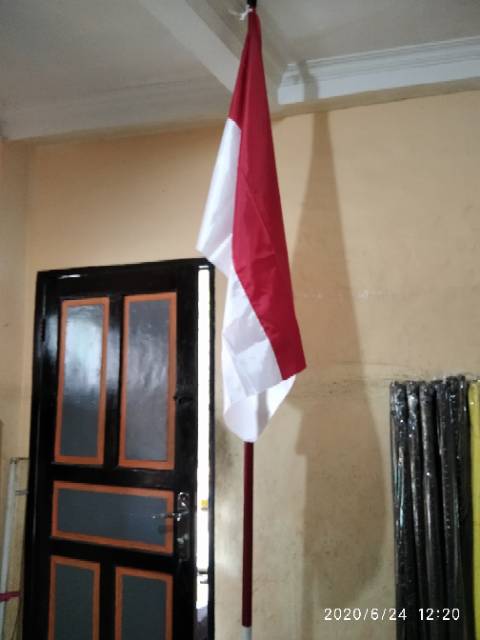 Tiang bendera cat merah putih 3 meter murah + bendera merah putih 80x120