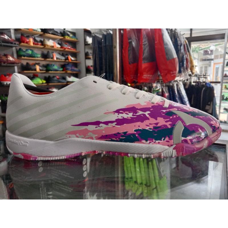 SEPATU ORTUSEIGHT FUTSAL CHATALYS CHIMERA IN