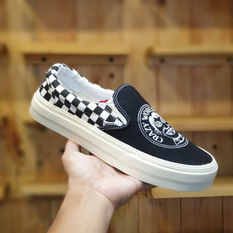 SEPATU VANS SLIP ON CASUAL PRIA DAN WANITA SIZE 36-44