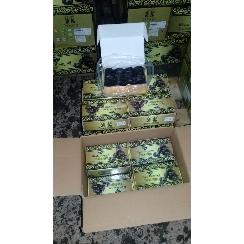 Kurma Bam Black Diamond satu karton (12pcs) Kurma Anggur isi Fresh Dates