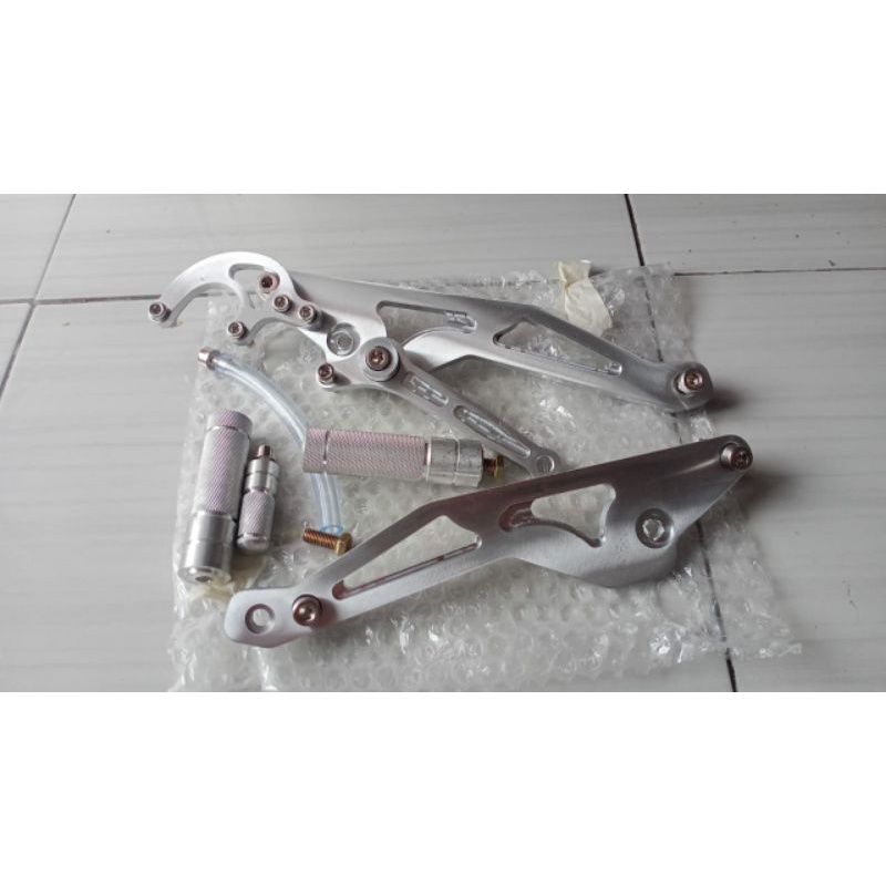 underbone custom satria fu