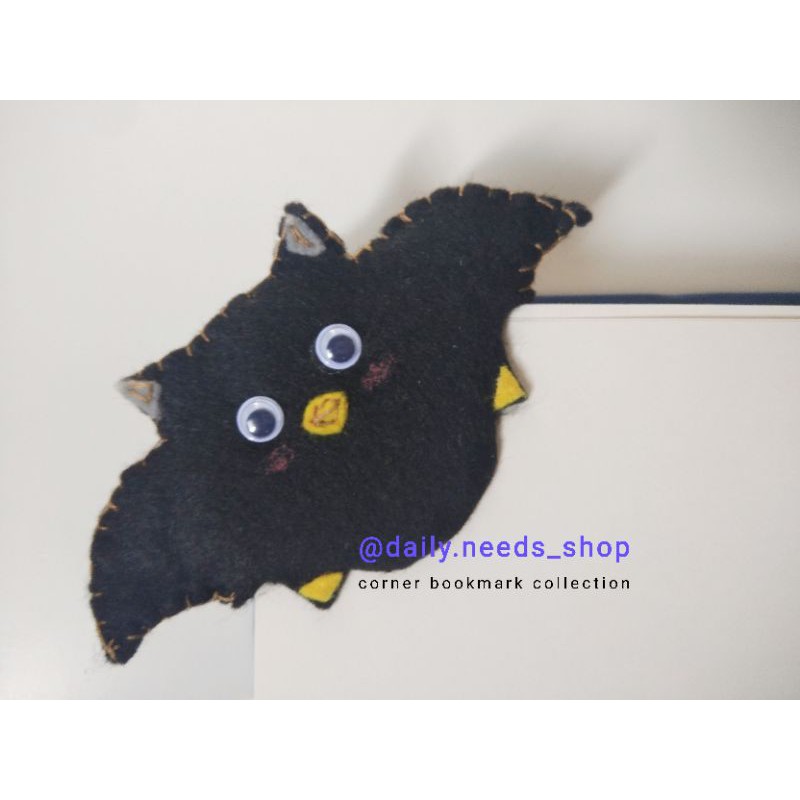 

BAT_corner bookmark collection