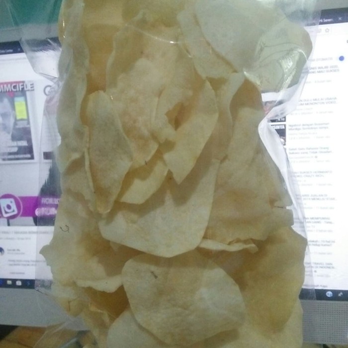 

KRIPIK GADUNG SUPER GURIH 100 GR