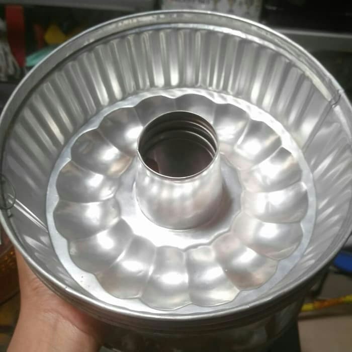 Loyang Tulban ulir 22cm/ loyang bolu