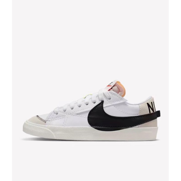 Nike Blazer Low 77 Jumbo Swosh White Black