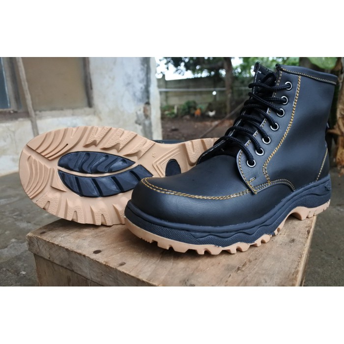 dm type boots