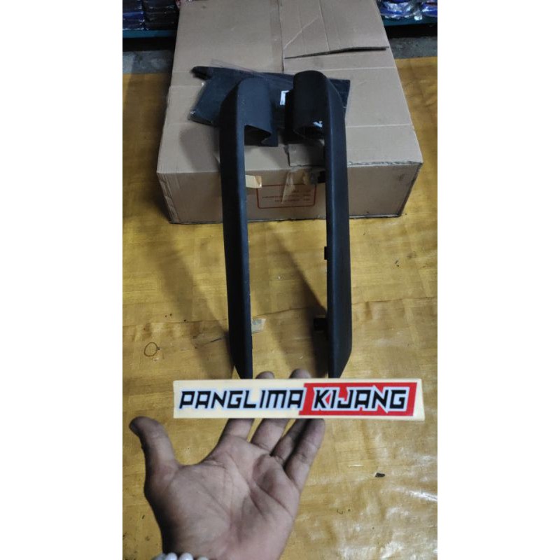 KUPING BEMPER BELAKANG KIJANG SUPER