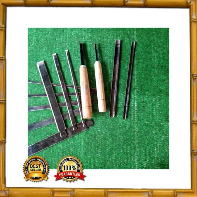 alat pahat ukir kayu Jepara 5322