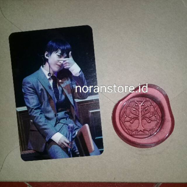 PHOTOCARD XIUMIN // PC XIUMIN From DVD ELYXION IN SEOUL