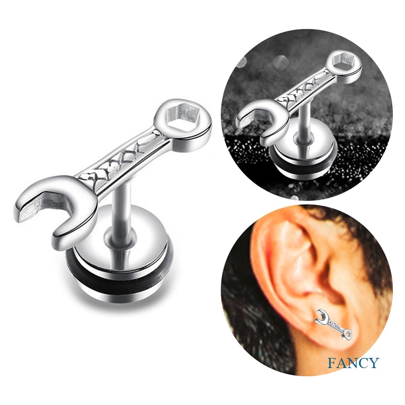 Anting Bentuk Kunci Pas Kecil Bahan Stainless Steel Gaya Punk Untuk Pria Dan Wanita