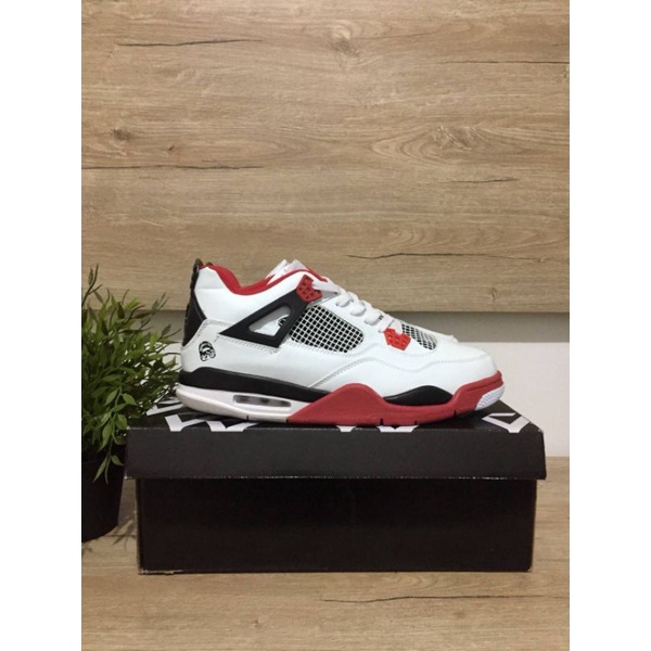 Nike air jordan 4 retro white red