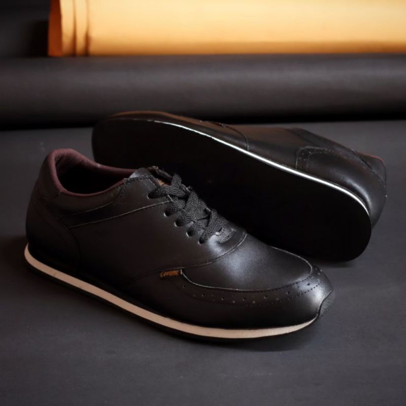 EZRA BLACK -Sepatu Casual Kasual Sneakers Pria Kulit Asli/Cowok/Men Lokal Ori Original Footwear