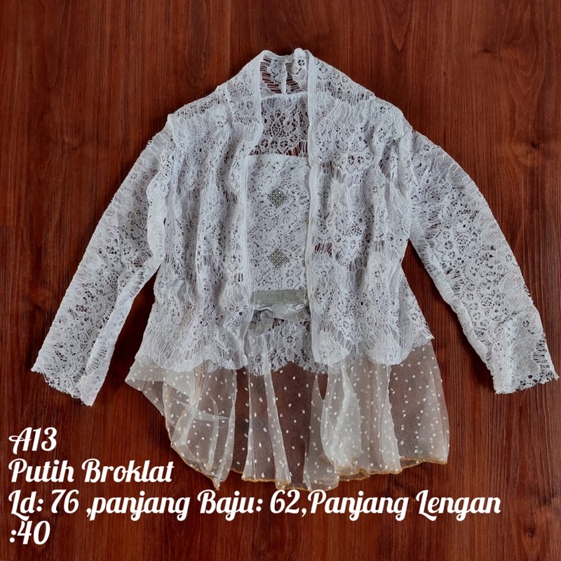 kebaya anak