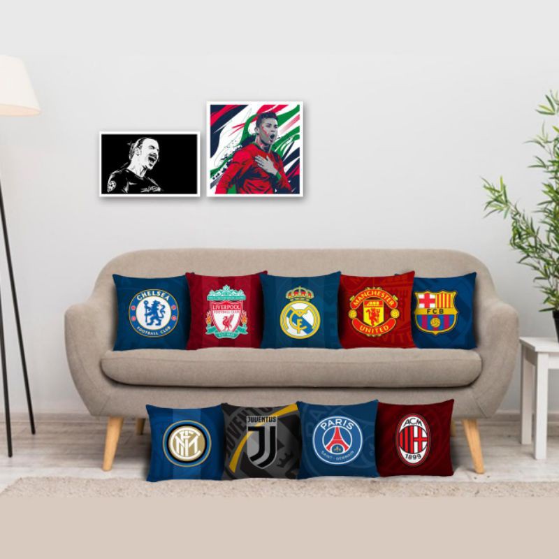 BANTAL SOFA PRINT MOTIF CLUB BOLA EROPA 40X40 DAN 45X30 CM