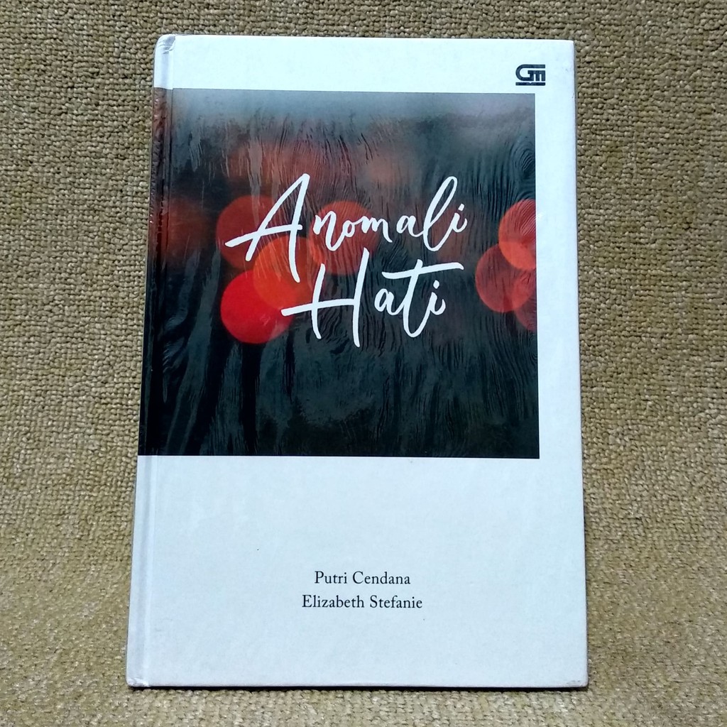 Buku Novel 》 Novel ANOMALI HATI HC