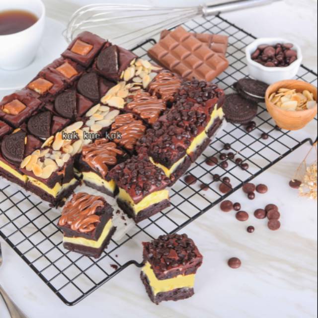 

Brownies panggang/Fudgy Brownies/Brownies Sekat/Cis Party Brownies