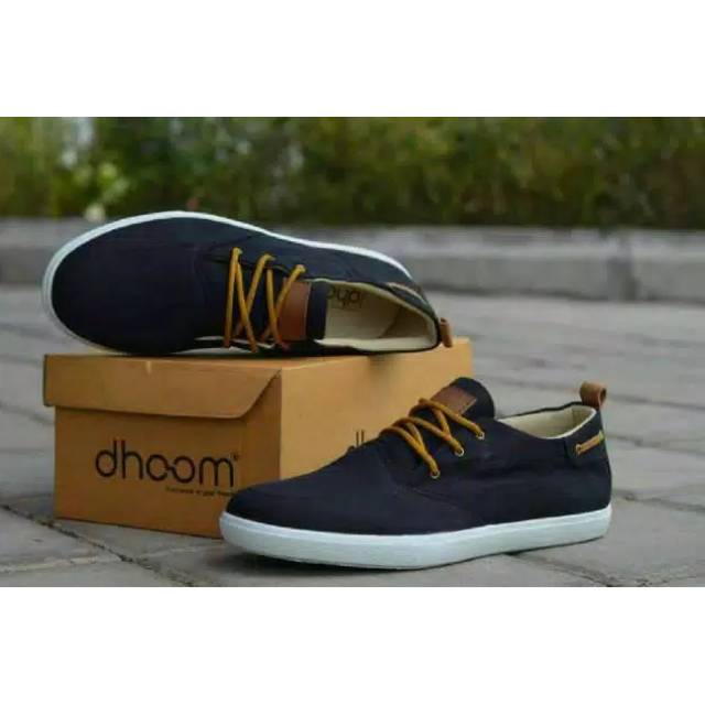 ORI SKECHERS GORUN 400 SPORT LACE UP MEN SEPATU PRIA ORIGINAL HITAM 44