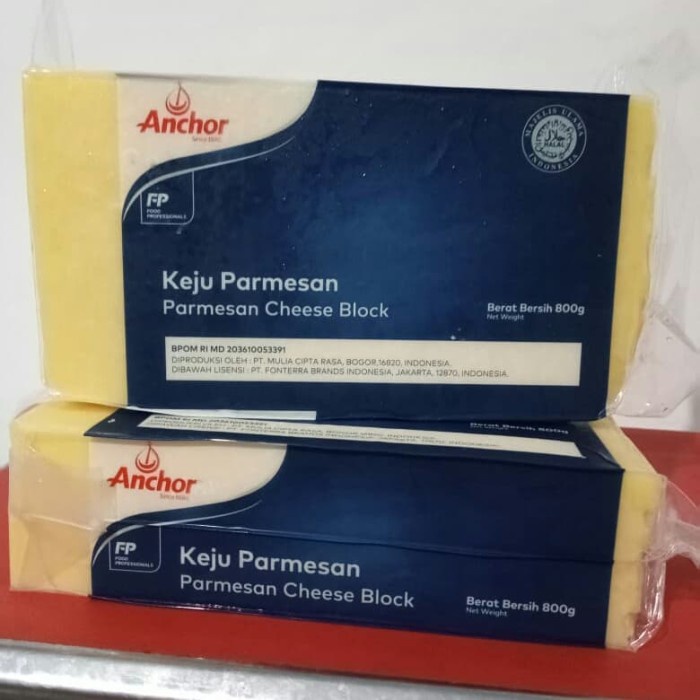 

Keju permesan