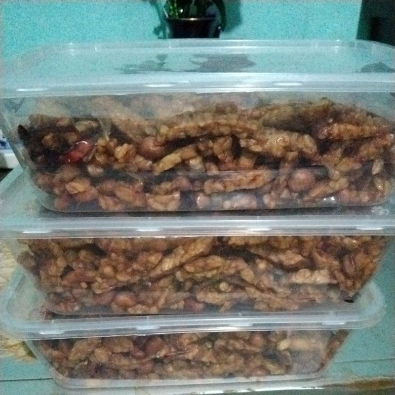 

tempe kering teri kacang