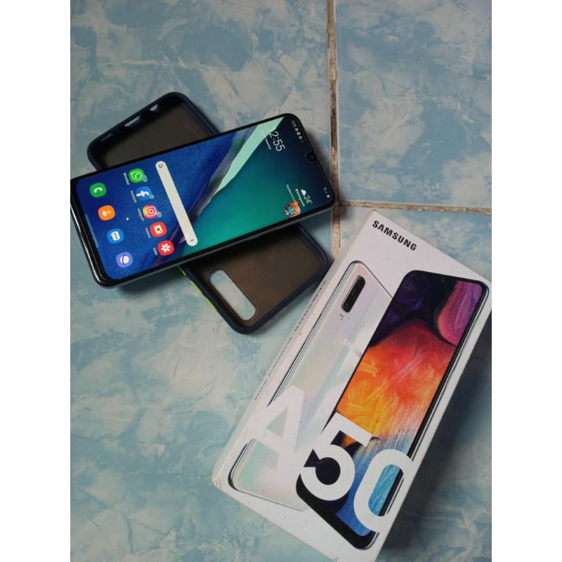 SAMSUNG A50 RAM 6/128 GB FULLSET MULUS FULL ORI SECOND/BEKAS MURAH