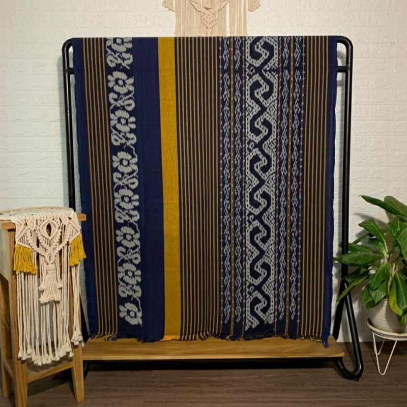 Jual Kain Tenun Blanket Kain Tenun Etnik Toraja Tenun Troso Tenun